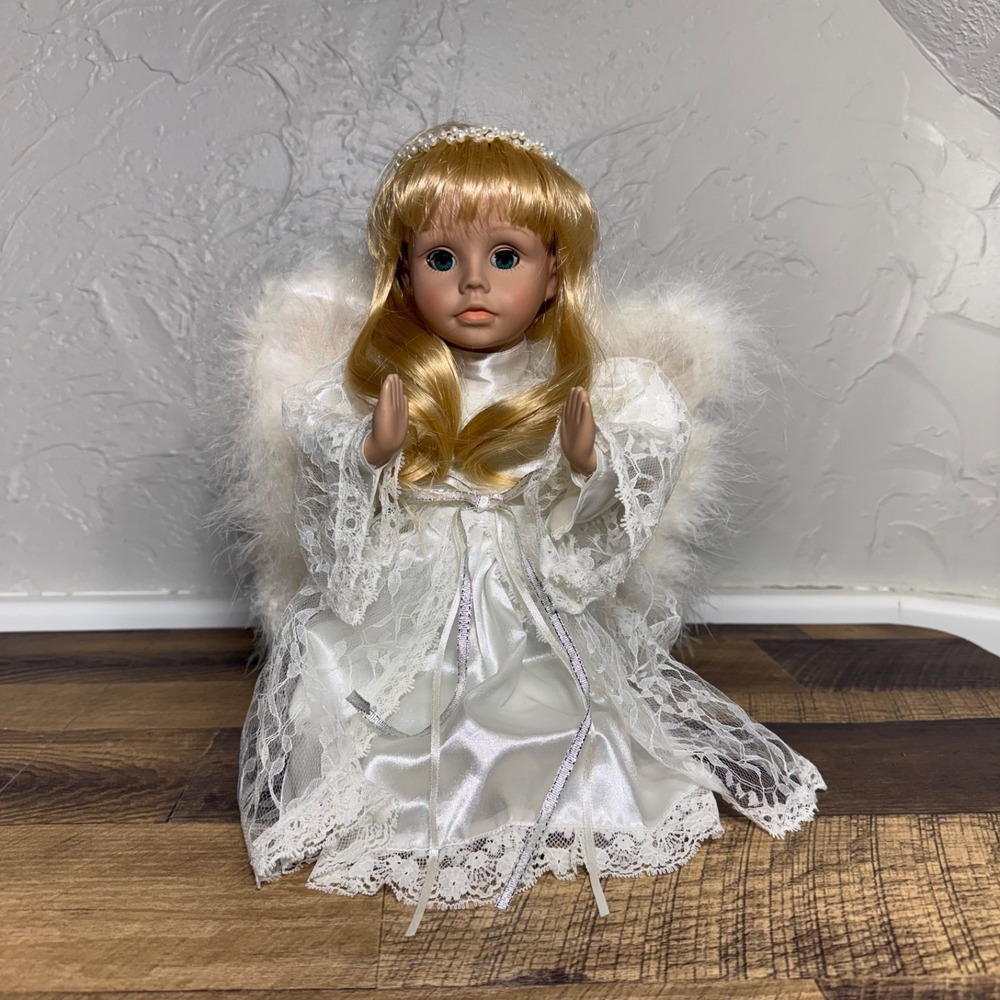 Vintage 12" Singing Kneeling Angel Doll Christmas Sings Silent Night ✅Descriptio